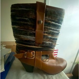Francesca’s ankle bootie in cognac brown w/multi color to accent your attire